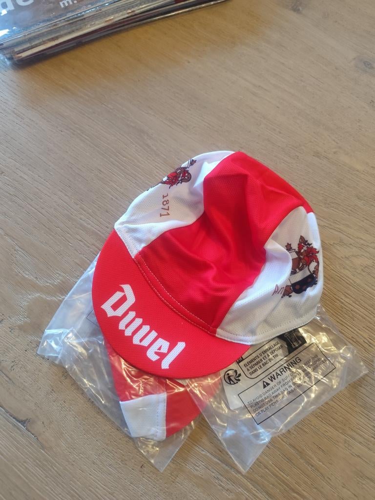 Nieuwe Duvel-pet. Snelle en zorgvuldige verzending mogelijk., Ophalen of Verzenden, Nieuw, Kleding