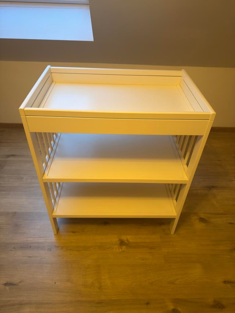 Verzorgingstafel, Enlèvement, Neuf