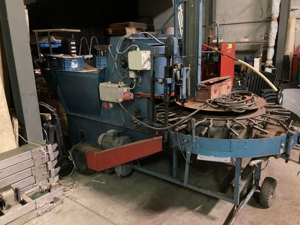 Inpotmachine rempoteuse demtec dewa, Zakelijke goederen, Landbouw | Werktuigen, Ophalen, Serretuinbouw, Zaaien, Planten of Poten