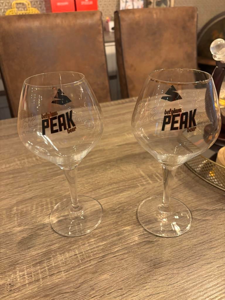 Bierglazen Belgium Peak Beer, Verzamelen, Glas en Drinkglazen, Ophalen of Verzenden, Zo goed als nieuw