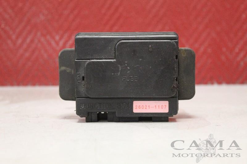 BOITIER FUSIBLES ZZR 1200 2002-2005 (ZZR1200 ZX1200C), Dhr. S. di Majo, Utilisé, Info@cama-motorparts.nl, P.J. Troelstraweg 8 8
3144 CX  MAASSLUIS, NL