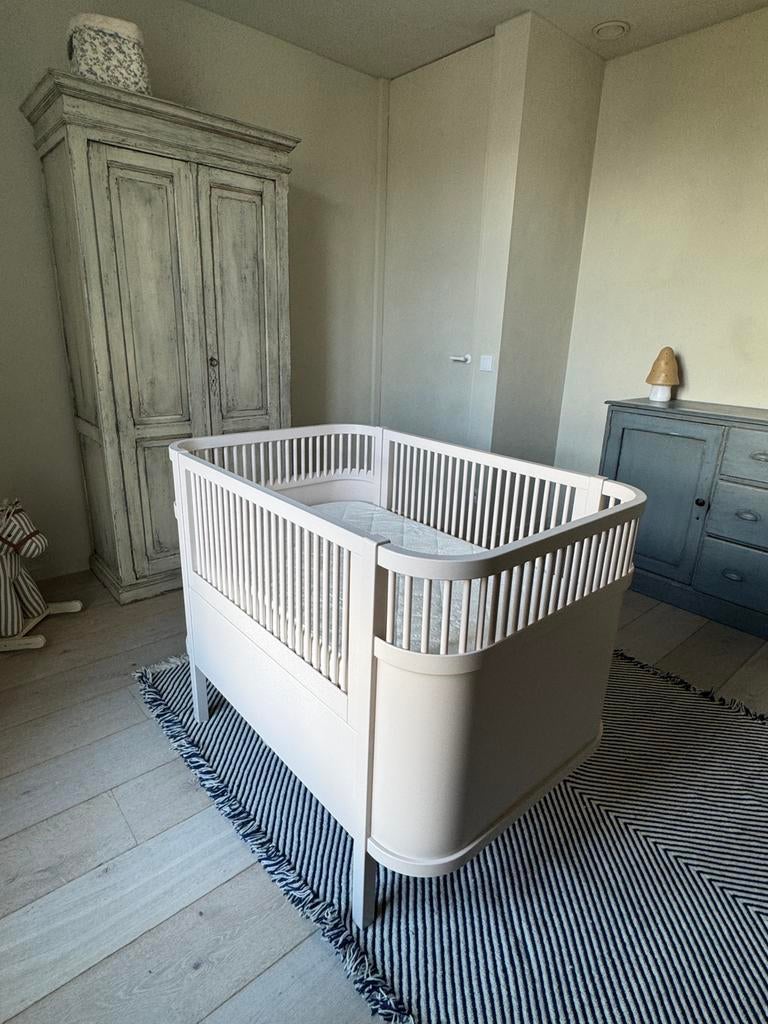 Ongebruikt - Sebra Meegroeibed Kinderbed, Kinderen en Baby's, Ophalen, Nieuw