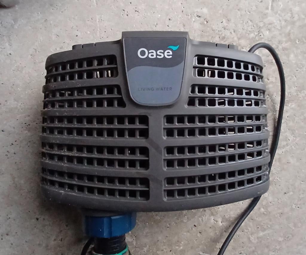 Kit complet Pompe et filtre U.V. étang 5500l, Jardin & Terrasse, Enlèvement