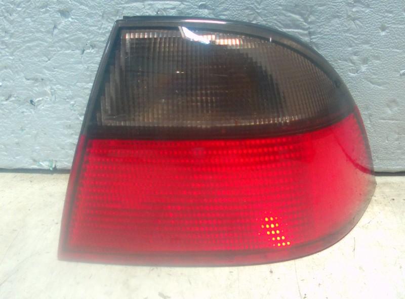 ARRIÈRE ENSEMBLE FEUX ARRIÈRES DROIT Saab 9-5 (YS3E), Autos : Pièces & Accessoires, Éclairage, Saab, Utilisé