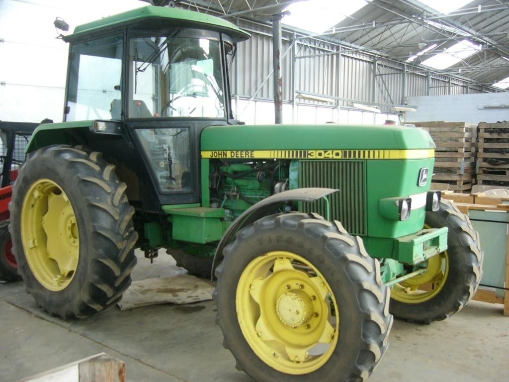 John deere 3040, Articles professionnels, Enlèvement, John Deere