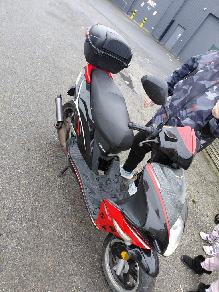 Scooter a vendre, Vélos & Vélomoteurs, Scooters | Marques Autre, Enlèvement