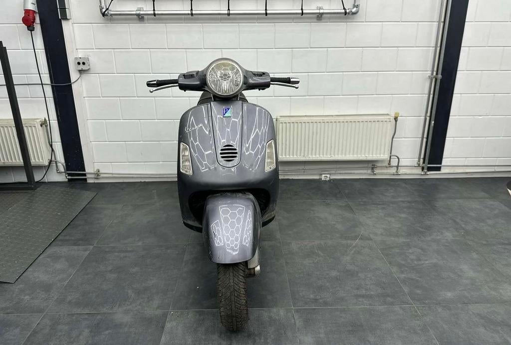 Vespa GTS 250 Zilver – 34.828 km, Ophalen of Verzenden, Zo goed als nieuw, Vespa