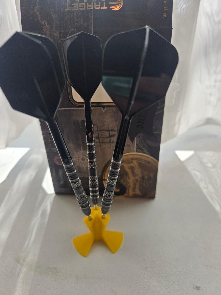 Target Black Marque - Dragon 3.0 - 23g, Sport en Fitness, Darts, Ophalen of Verzenden, Zo goed als nieuw, Pijlen