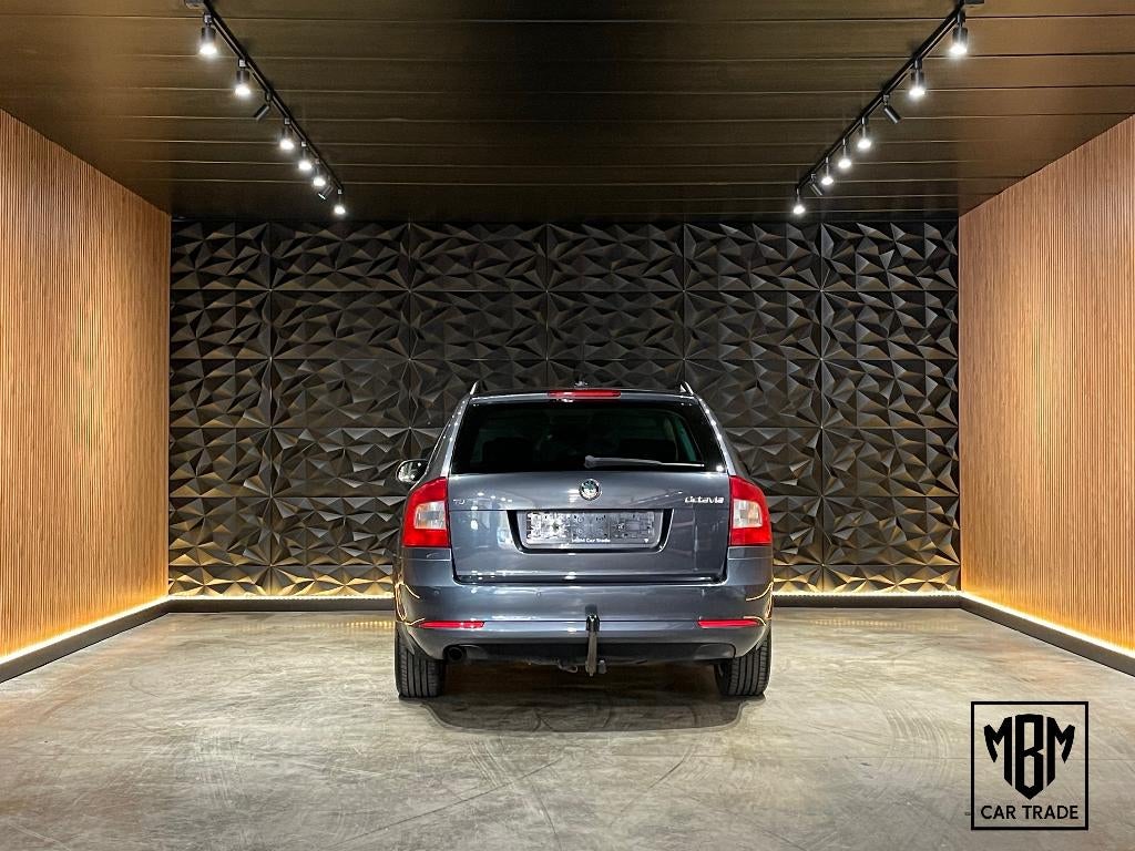 ✅Skoda Octavia 1.6TDi GARANTIE Airco Trekhaak GPS Parksensor, Voorwielaandrijving, Euro 5, Stof, 4 cilinders