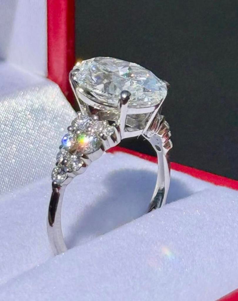 18k gouden ring met VS1 diamant 4.72ct! retailwaarde €8000, Ophalen of Verzenden, Zo goed als nieuw, 17 tot 18, Met edelsteen