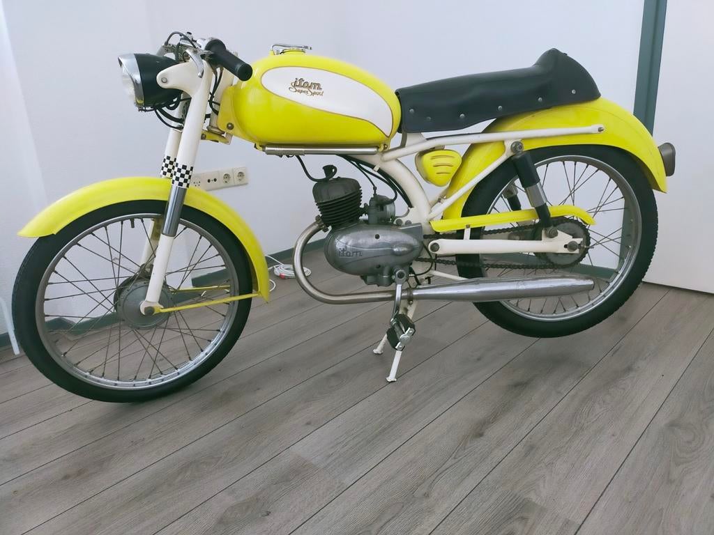 Itom Super Sport , zeer mooi, Fietsen en Brommers, Brommers | Overige merken, Ophalen