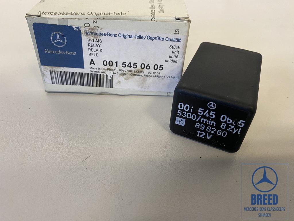 NOS brandstofpomprelais voor Mercedes-Benz R107 W116 W126, -, Nieuw, Ophalen of Verzenden, -