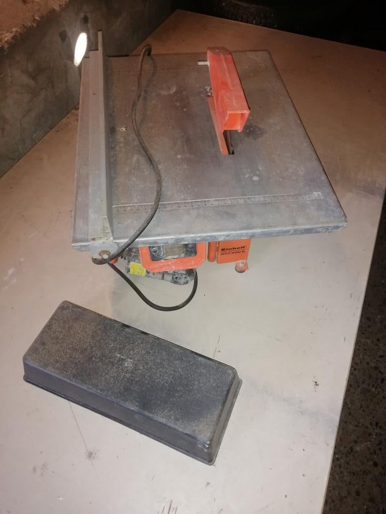 Zaagmachine stenen tegels, Doe-het-zelf en Bouw, Gereedschap | Zaagmachines, Ophalen