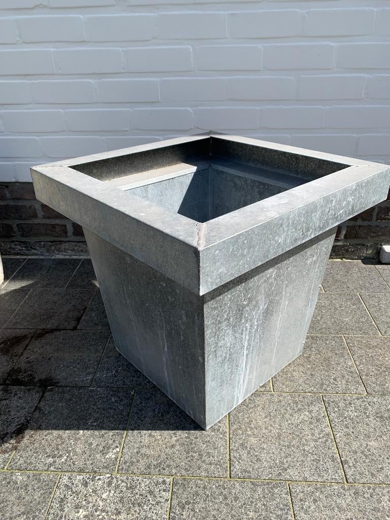 Grote bloempot, licht metaal 50cm*50cm, 47cm hoog, Ophalen, Gebruikt, 40 cm of meer, Vierkant