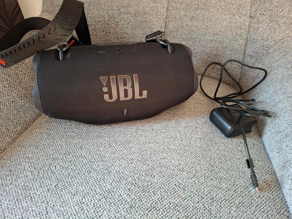 JBL Xtreme 4 Tomorrowland Limited Edition afhalen in NL, Enlèvement, JBL