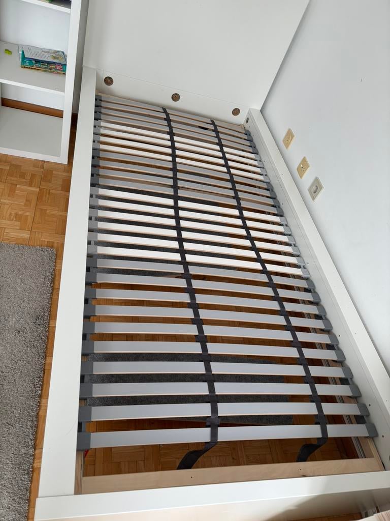 Ikea lit Malm 90x200 avec sommier Lonsat, Maison & Meubles, Chambre à coucher | Lits, Enlèvement, Comme neuf