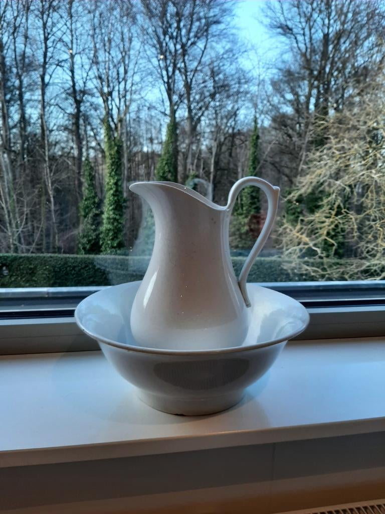 Antieke lavaboset, Ophalen