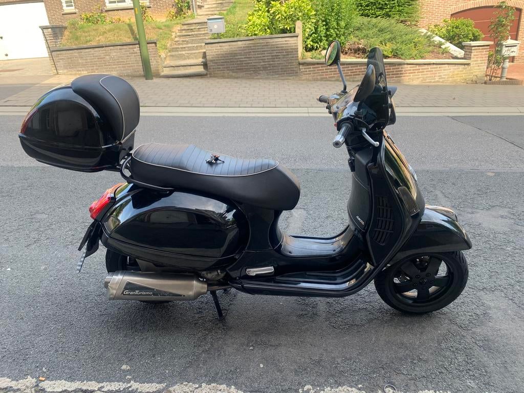 Vespa 250 gts black edition, Ophalen, 250 cc, Gebruikt, Overige modellen