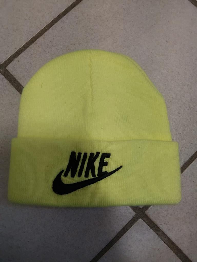 Muts Nike, voor kinderen, Kinderen en Baby's, Kindermode-accessoires, Ophalen