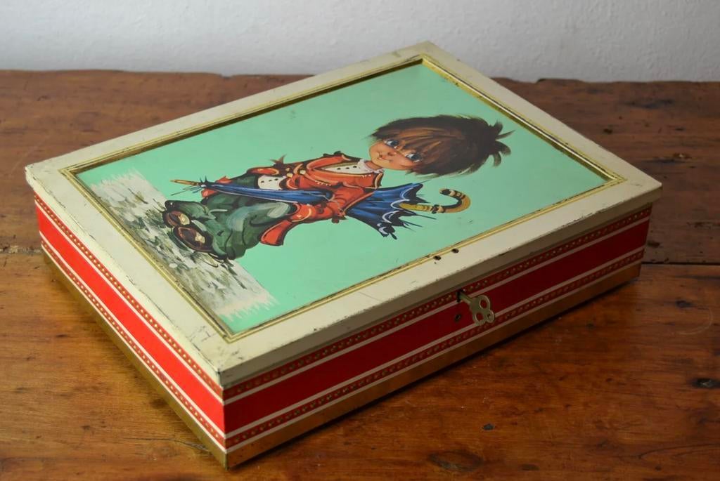 1970s Blik "Sürgo" met Litho Kind - Michel Thomas Stijl, Verzamelen, Blikken, Ophalen of Verzenden, Gebruikt, Overige, Overige merken