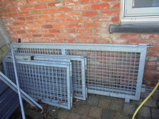 Pièces de remorque d'occasion à partir de 50€ chacune., Autos : Divers, Remorques Pièces, Comme neuf, Enlèvement