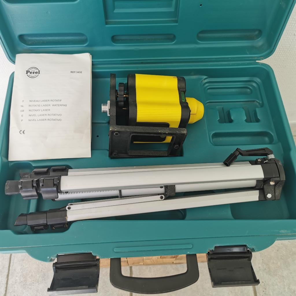 Niveau Laser waterpas, Bricolage & Construction, Enlèvement, Utilisé