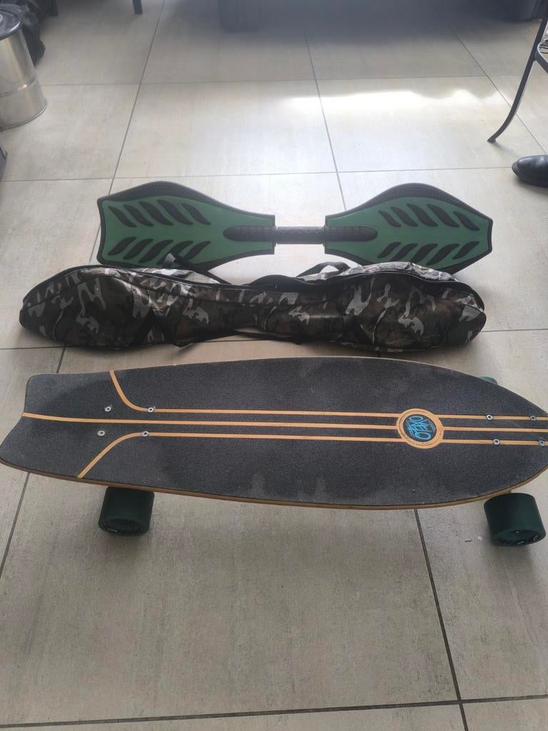Skateboard gris vert de compétition 80cm + wakeboard avec ho, Sport en Fitness, Ophalen of Verzenden, Zo goed als nieuw, Skateboard