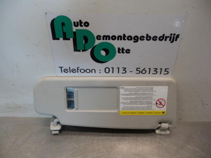 Pare-soleil d'un Volkswagen Passat (Passat 05-), -, 3 mois de garantie, Utilisé, -