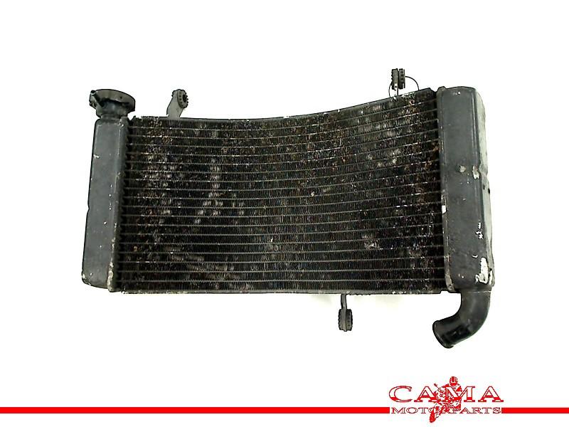 RADIATEUR Ducati ST 2 1997-2003 (ST2) (01-1997/12-2003), Motoren, Dhr. S. di Majo, Gebruikt, Info@cama-motorparts.nl, P.J. Troelstraweg 8 8
3144 CX  MAASSLUIS, NL