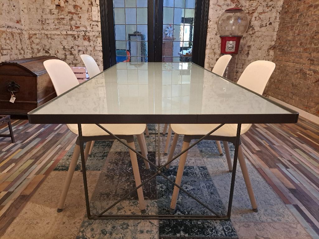 eettafel Niels Gammelgaard; vintage IKEA tafel, Huis en Inrichting, Tafels | Eettafels, Ophalen