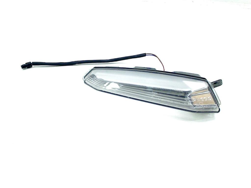 KNIPPERLICHT LINKS VOOR Piaggio MP3 530 (1D003700), Dhr. S. di Majo, Gebruikt, Info@cama-motorparts.nl, P.J. Troelstraweg 8 8
3144 CX  MAASSLUIS, NL