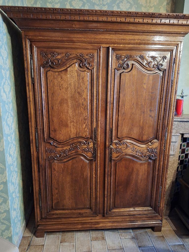 Penderie 2 portes en chêne français avec étagère, Avec tablette(s), 150 à 200 cm, Comme neuf, Enlèvement