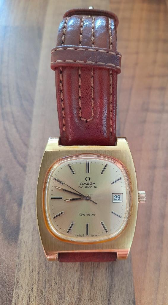 Omega Genève 1976, Montre-bracelet, Cuir, Comme neuf, Or