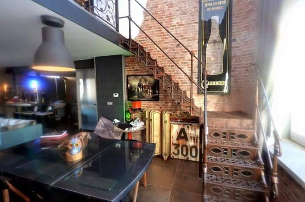 Escalier en Font massive stile Art Nouveau-Art Deco., Envoi, Comme neuf