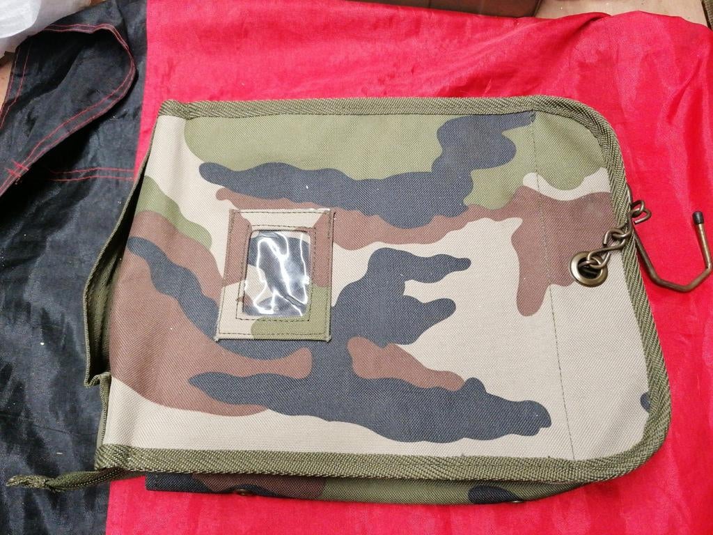 Trousse nécessaire pour se laver Française., Collections, Objets militaires | Général, Enlèvement ou Envoi