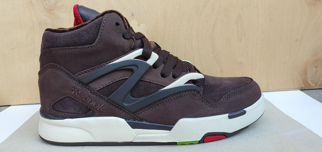 Reebok pump 38,5 basket, Sports & Fitness, Enlèvement, Neuf