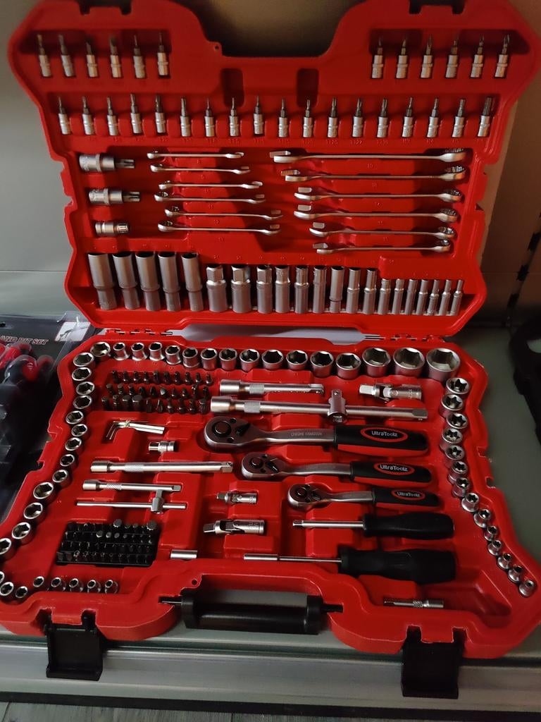 UltraToolz 215 delige professionele doppenset 1/4" - 3/8" -, Auto diversen, Autogereedschap, Ophalen of Verzenden