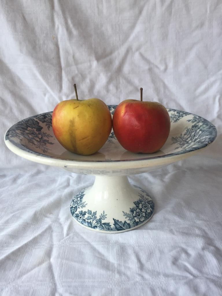 Vintage porselein fruitschaal St Amand et Hamage, Antiquités & Art, Enlèvement ou Envoi