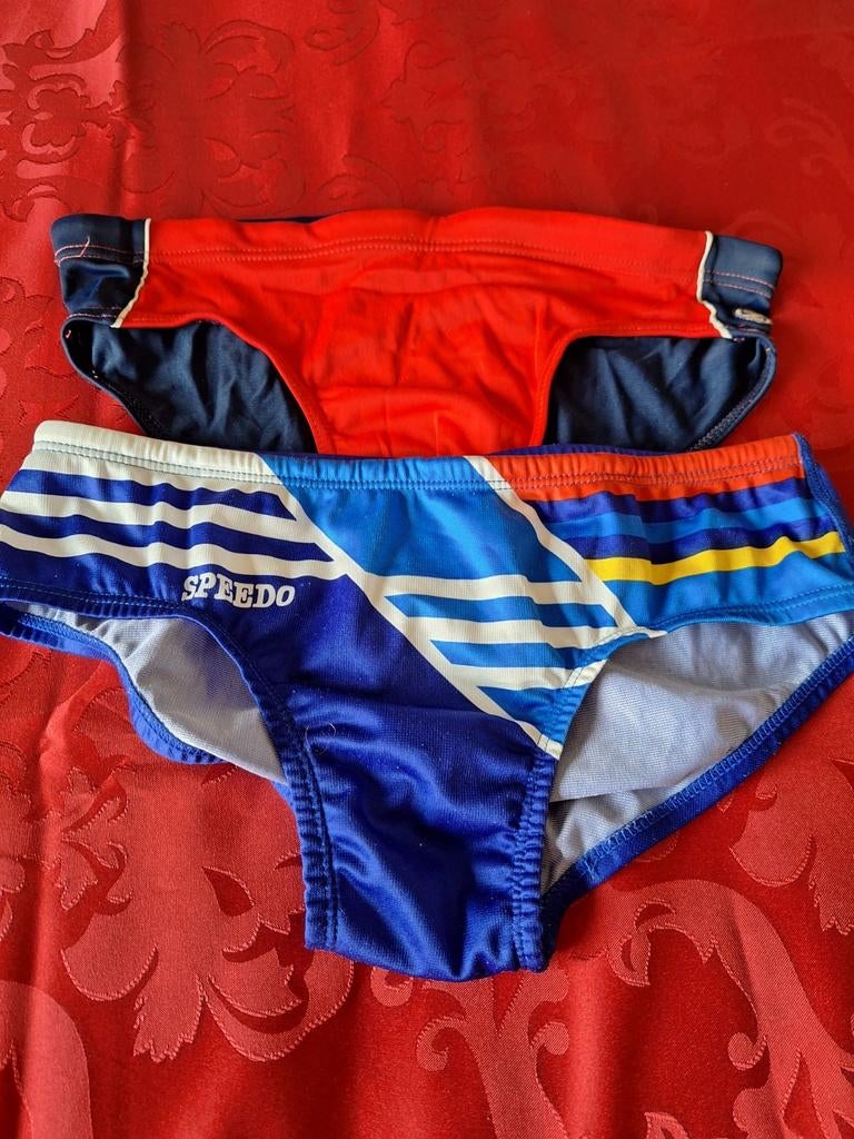 2 maillots de bain, enfants, taille 164  (14 ans) 1 speedo, Garçon, Maillot de bain, Comme neuf, Speedo