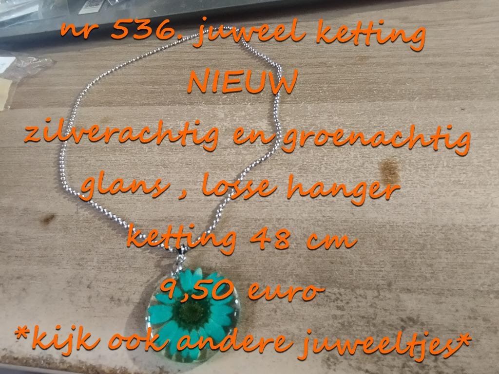 536. collier bijou, NEUF, frais de port inclus, Neuf, Avec pendentif, Vert, Autres matériaux