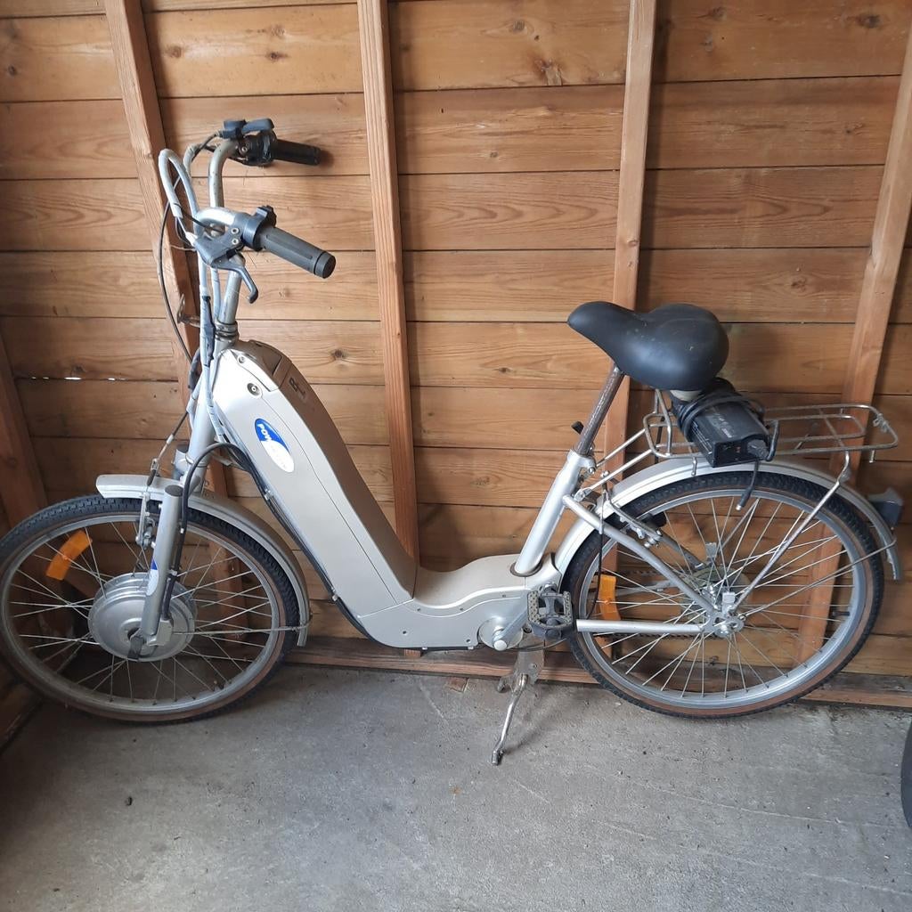 Du vintage ! L'un des premiers vélos électriques ! 100 euros, Enlèvement, 0 siège, Utilisé, Autres marques