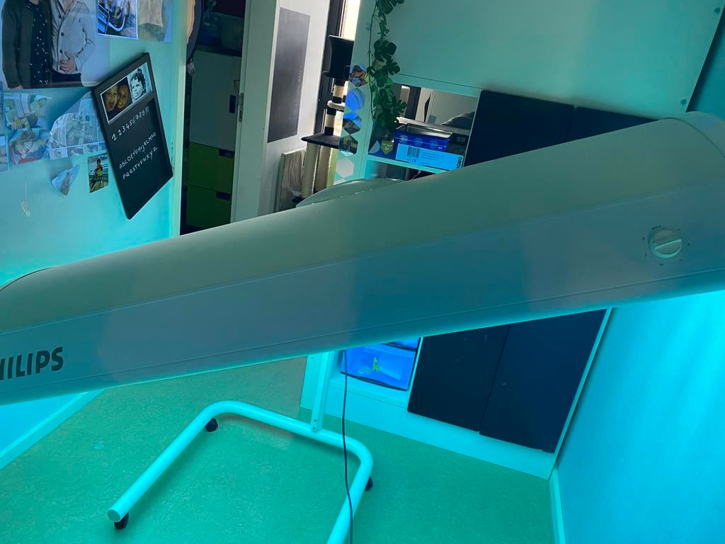 Ciel solaire Philips avec de nouvelles lampes, Electroménager, Enlèvement, Comme neuf, Banc solaire simple face, 10 à 15 lampes