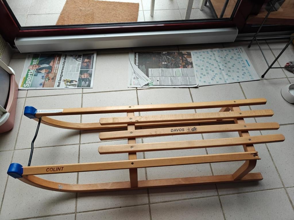 Houten slee, Ophalen, Zo goed als nieuw, Hout