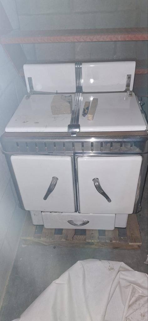 Cuisiniere ( kachel), Ophalen