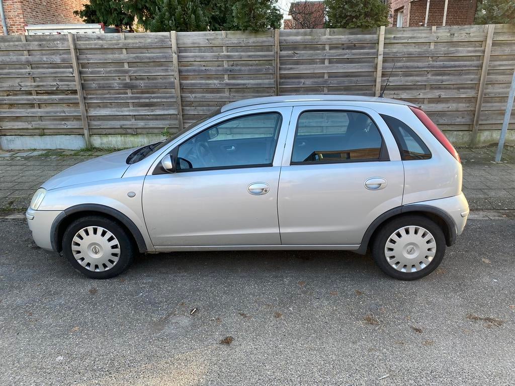 Opel Corsa 1.2 automaat ,zuinig, keuring voor verkoop, Auto's, Automaat, Particulier, Corsa, Te koop