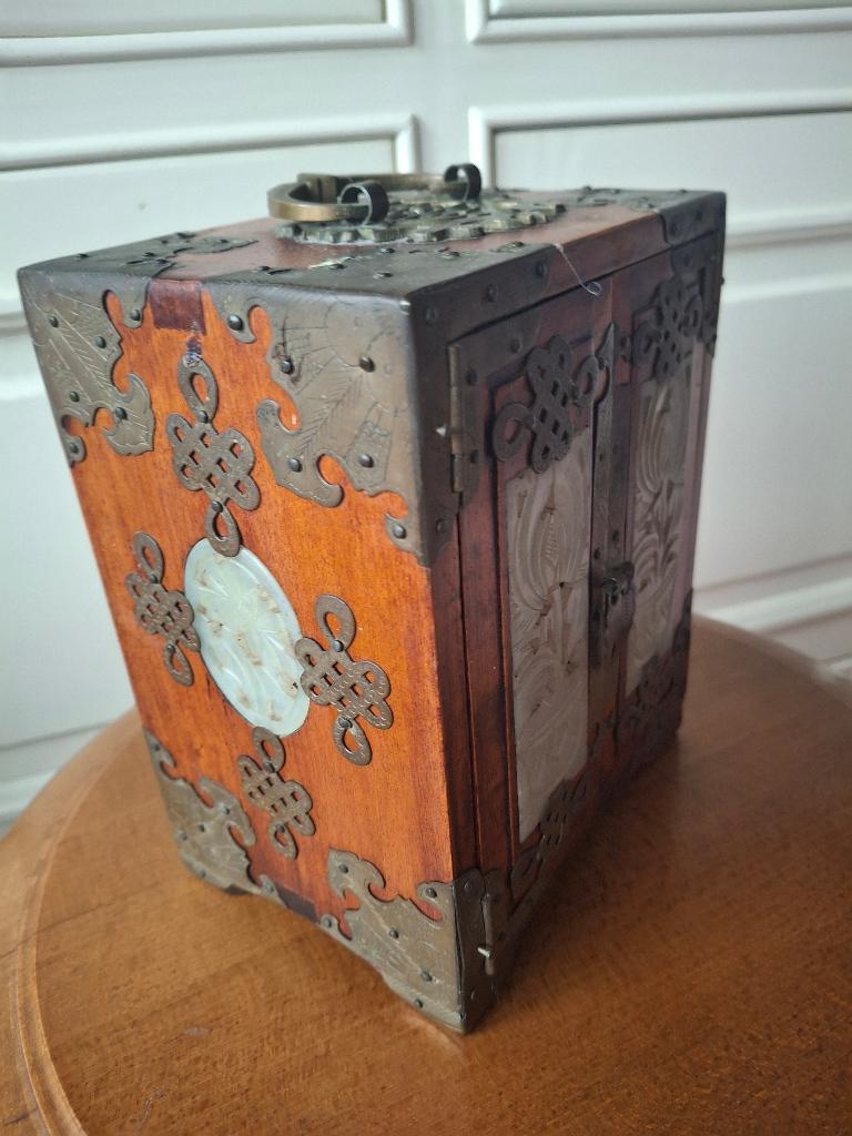 chinees juwelenkist, Antiek en Kunst, Ophalen