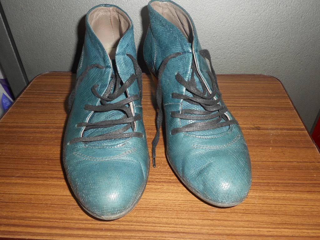 schoenen, Lage of Enkellaarzen, Nieuw, Ophalen of Verzenden, Overige kleuren