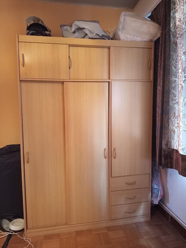 Kleerkast, Gebruikt, 100 tot 150 cm, Schuifdeurkast, 150 tot 200 cm