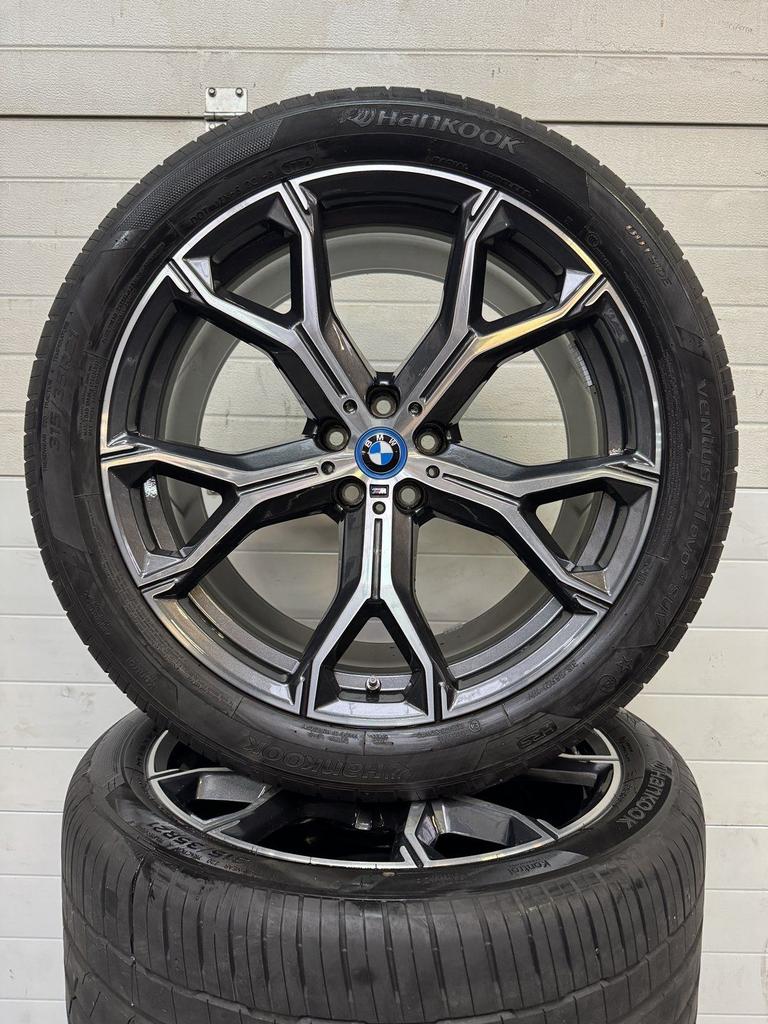 DEMO 21’’ BMW X5 X6 G05 G06 VELGEN ZOMERBANDEN ORIG 741M, Auto-onderdelen, Gebruikt, -, 275 mm, -