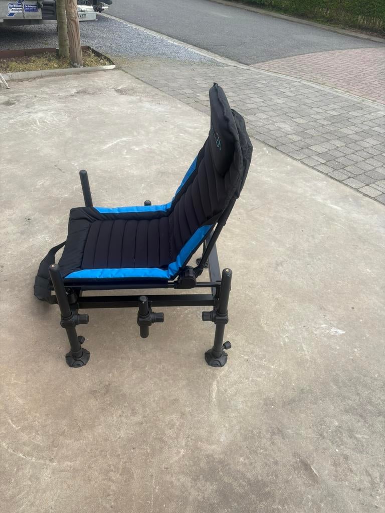 Preston 360 feederstoel, Ophalen, Zo goed als nieuw